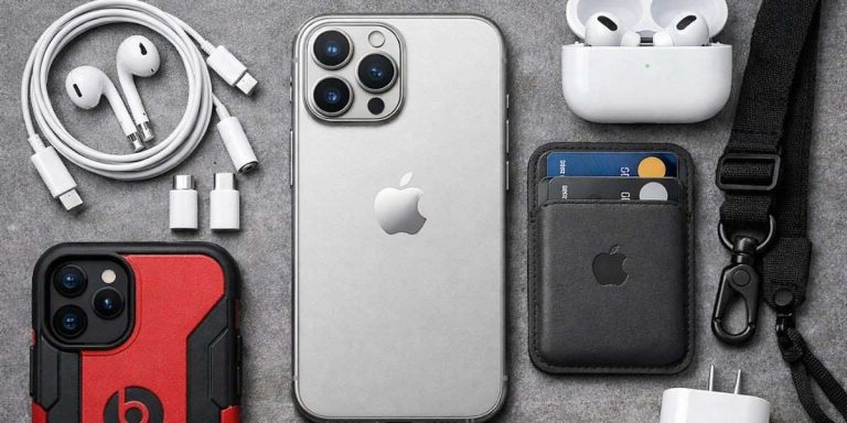 iPhone Everyday Essentials